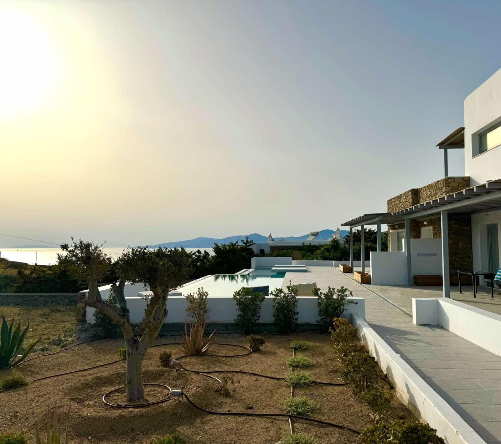 Almond Place Mykonos Town Exteriör bild